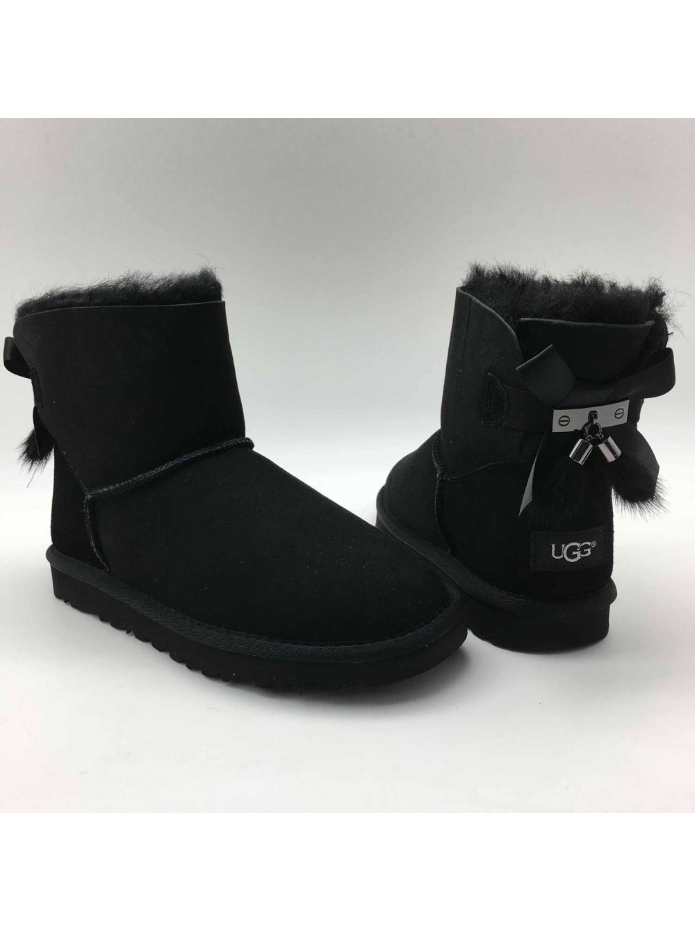 black and white bailey bow uggs